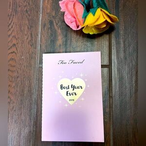 Too Faced Limited Edition Best Years Ever Eyeshadow Palette